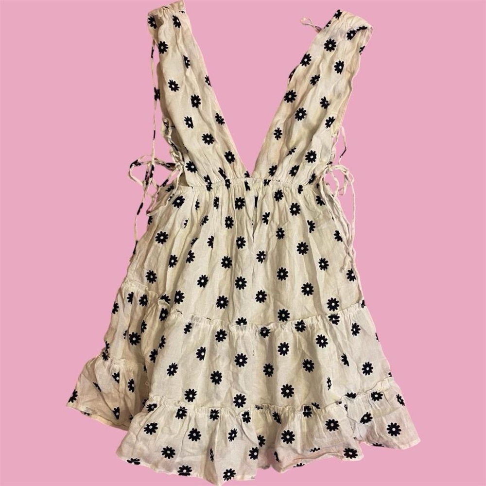 cute floral low v neck mini dress